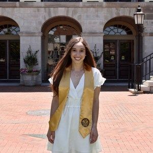 Meet your Posher, Caity